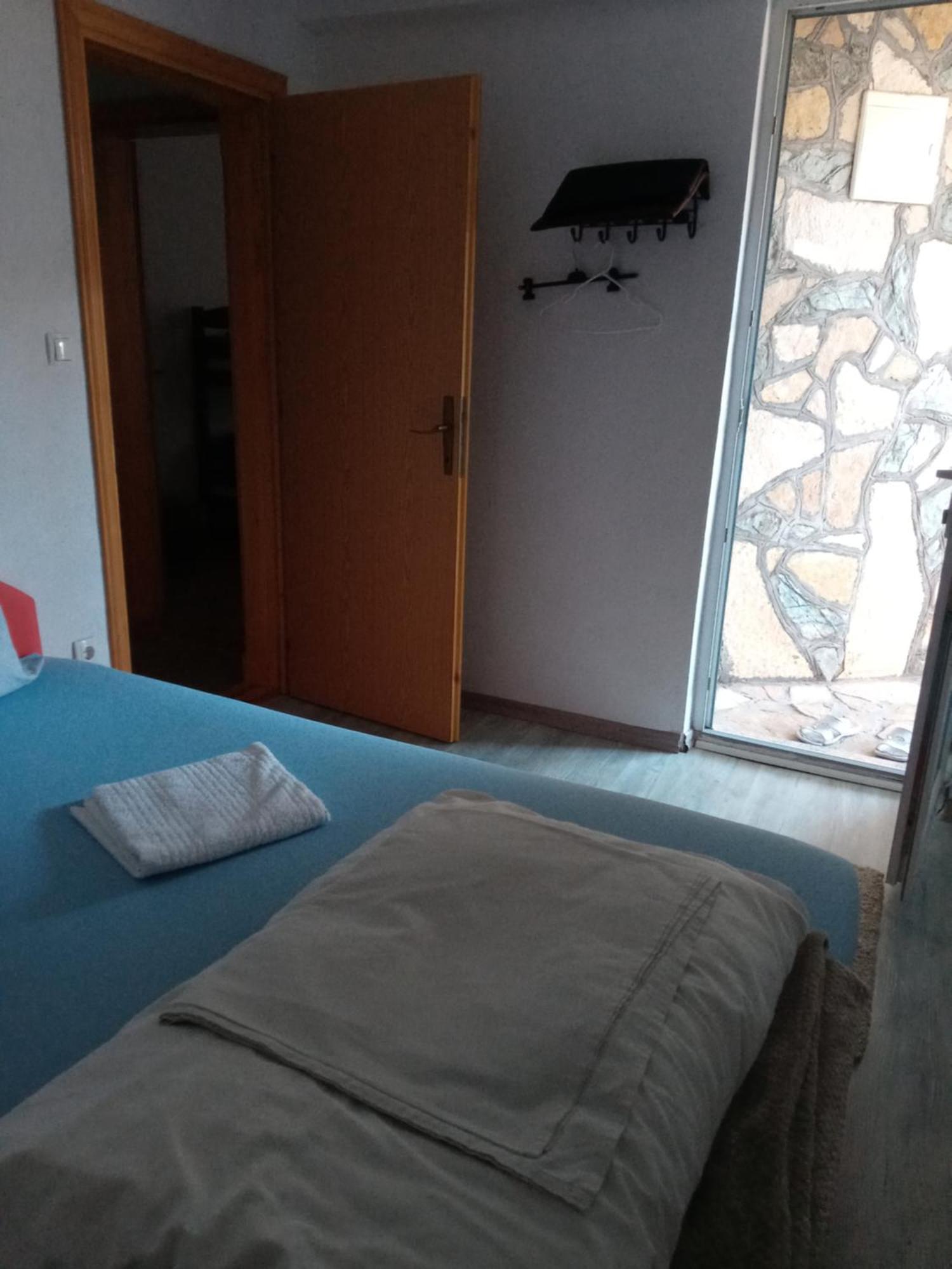 Apartman Seno โมสตาร์ ภายนอก รูปภาพ